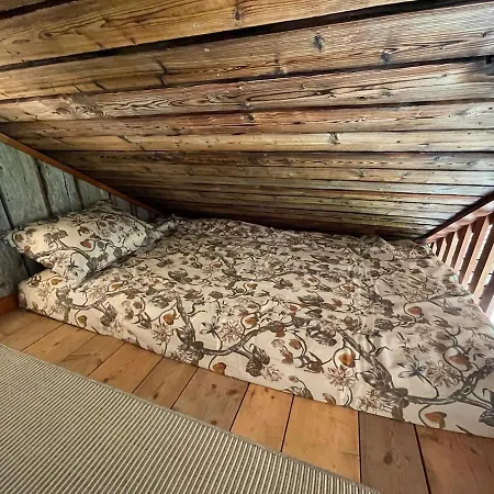 Forest Hideaway With Scenic View Fiska