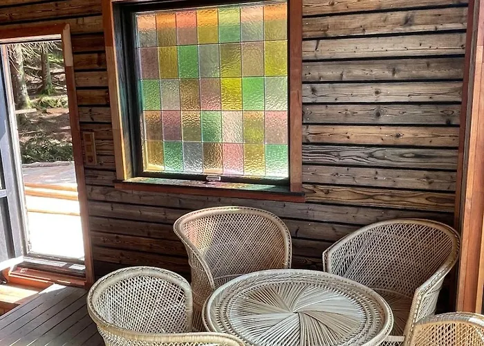 Forest Hideaway With Scenic View Fiska