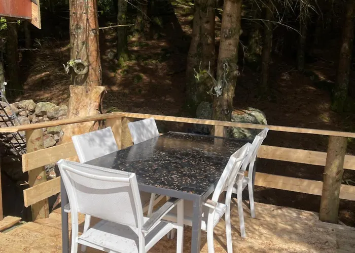 Forest Hideaway With Scenic View Domek alpejski Fiska
